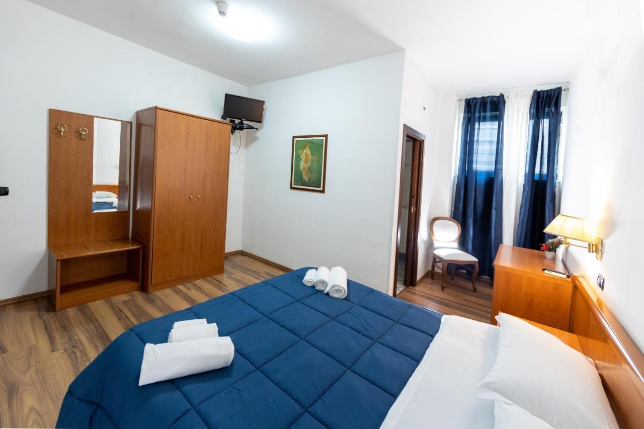 Hotel Pompeii Ruins Torre Annunziata Zewnętrze zdjęcie
